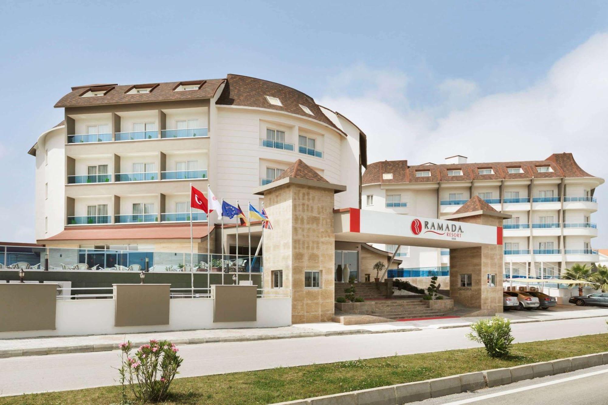 รามาดา รีสอร์ต บาย วินด์แฮม ซิเด Hotel ซีเด ภายนอก รูปภาพ