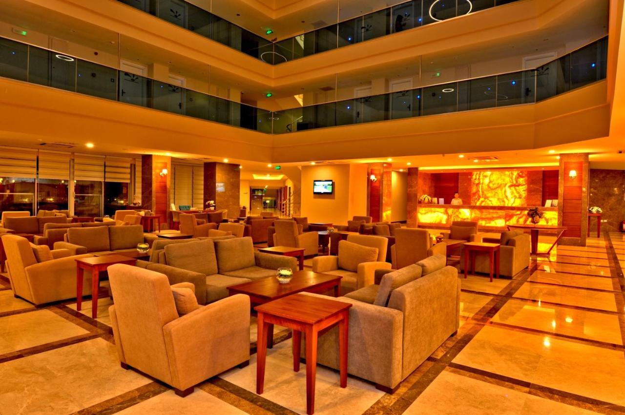 รามาดา รีสอร์ต บาย วินด์แฮม ซิเด Hotel ซีเด ภายนอก รูปภาพ